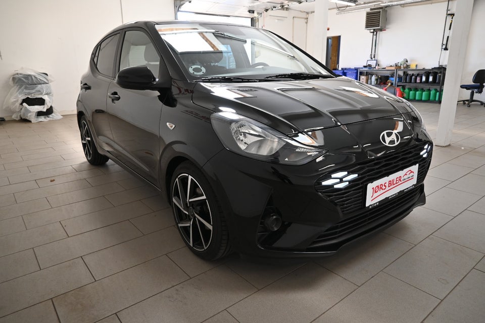 Hyundai i10 1,0 MPi Essential AMT 5d