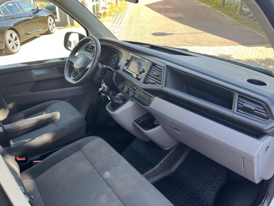 VW Transporter 2,0 TDi 110 Ladvogn lang