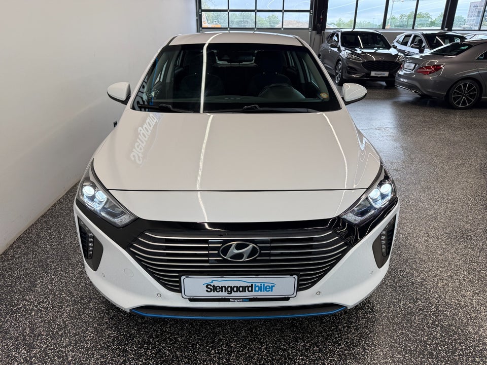 Hyundai Ioniq 1,6 PHEV Premium DCT 5d
