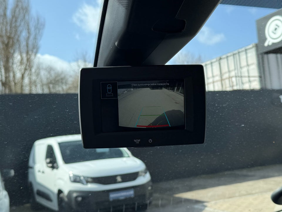 Peugeot Partner 1,5 BlueHDi 130 L2V2 Ultimate EAT8 Van