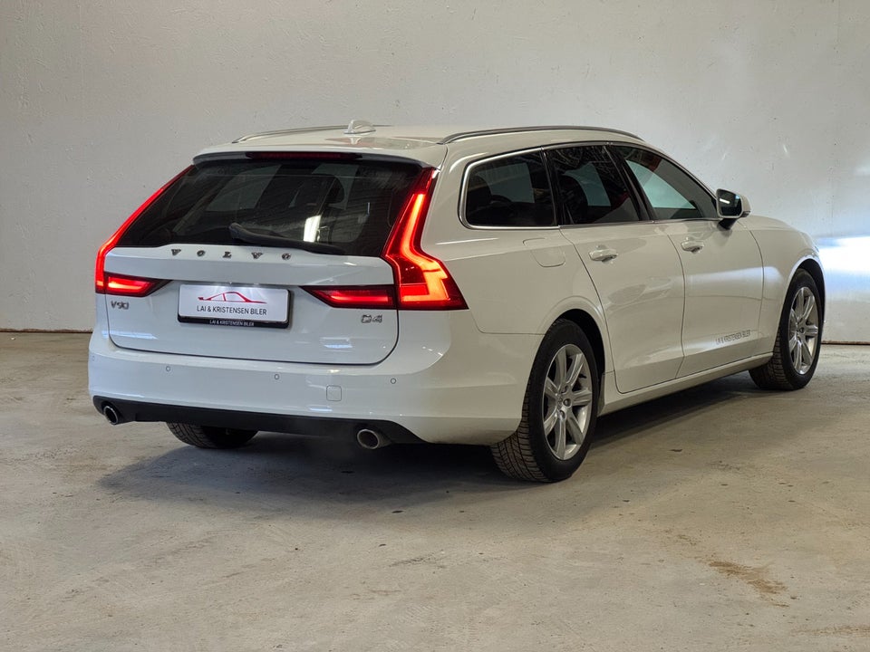 Volvo V90 2,0 D4 190 Momentum aut. 5d