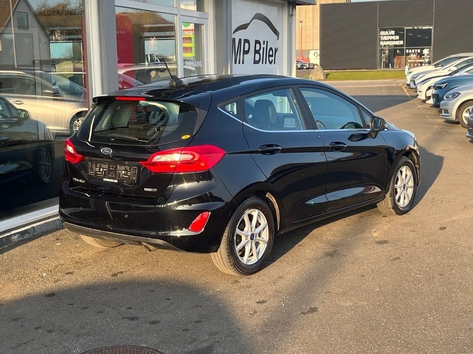 Ford Fiesta 1,0 EcoBoost mHEV Titanium 5d