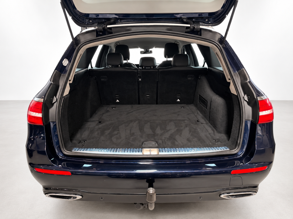 Mercedes E220 d 2,0 Avantgarde stc. aut. 5d