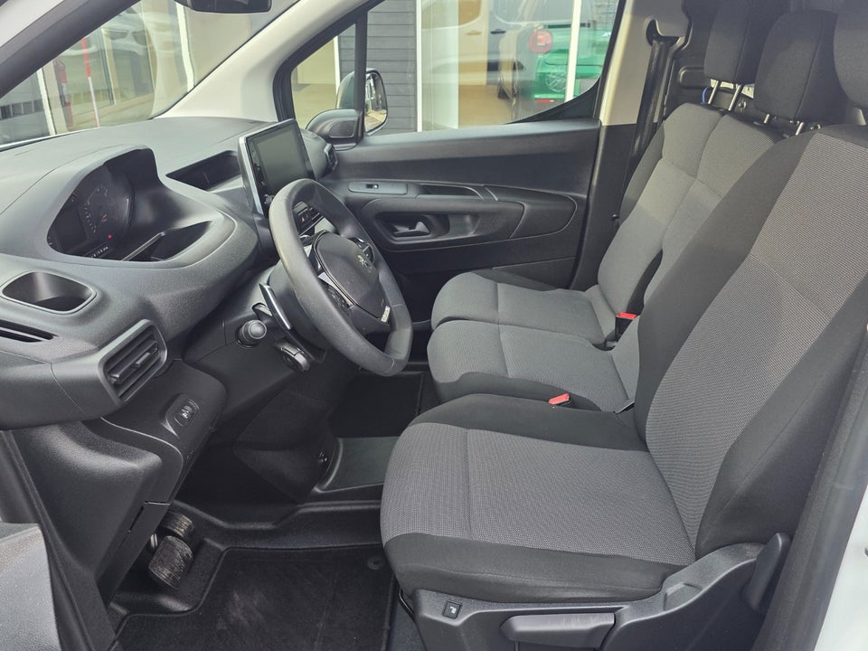 Peugeot Partner 1,5 BlueHDi 130 L1V1 Plus EAT8 Van
