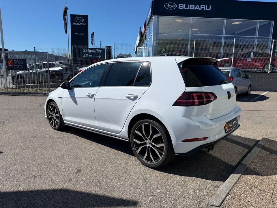 VW Golf VII 1,4 GTE DSG 5d