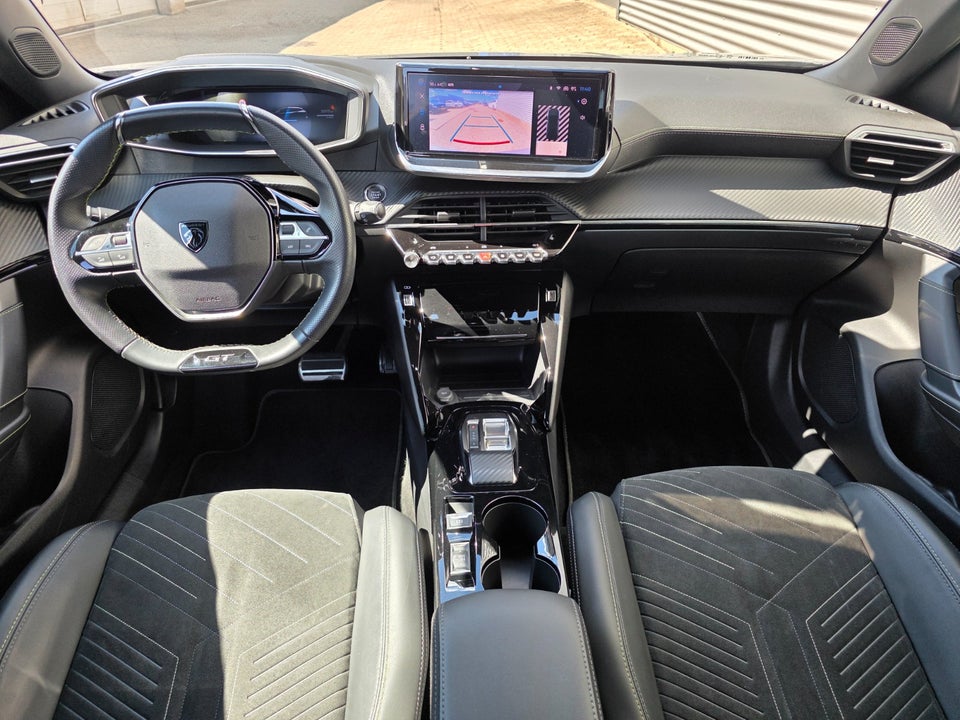 Peugeot e-2008 54 GT 5d