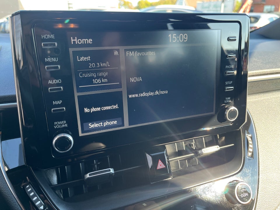 Toyota Corolla 1,8 Hybrid H3 Design Touring Sports MDS 5d