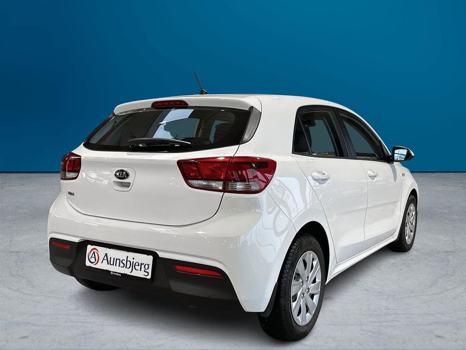 Kia Rio 1,2 CVVT Base+ 5d