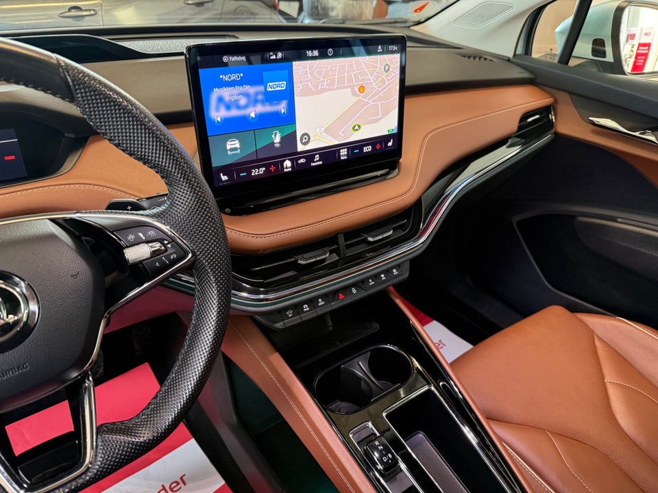 Skoda Enyaq 80 iV ecoSuite 5d