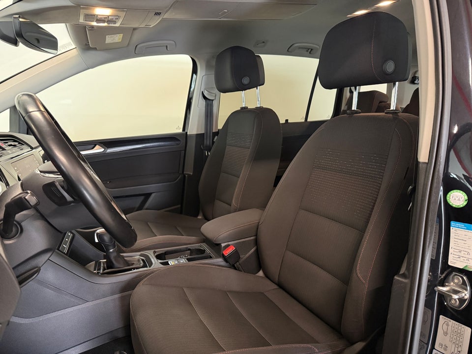 VW Touran 1,4 TSi 150 Highline DSG 7prs 5d