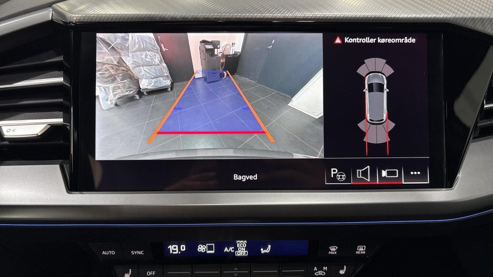 Audi Q4 e-tron 40 Attitude 5d