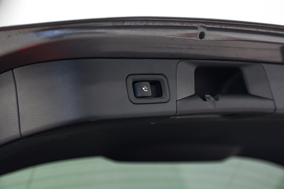 Mercedes B250 e 1,3 AMG Line aut. 5d