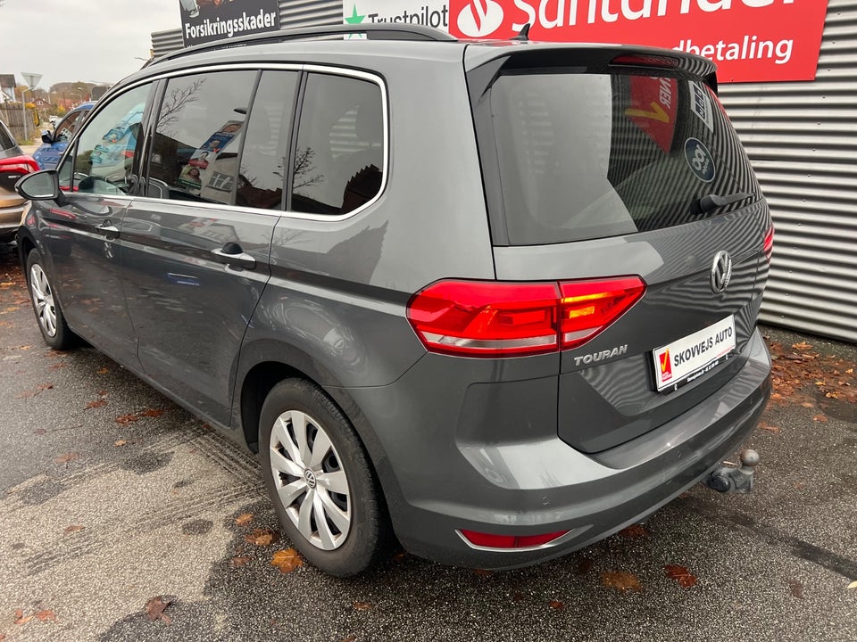 VW Touran 2,0 TDi 115 Comfortline DSG 7prs 5d