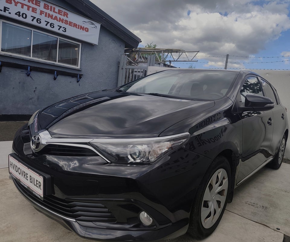 Toyota Auris 1,2 T T2 Comfort 5d