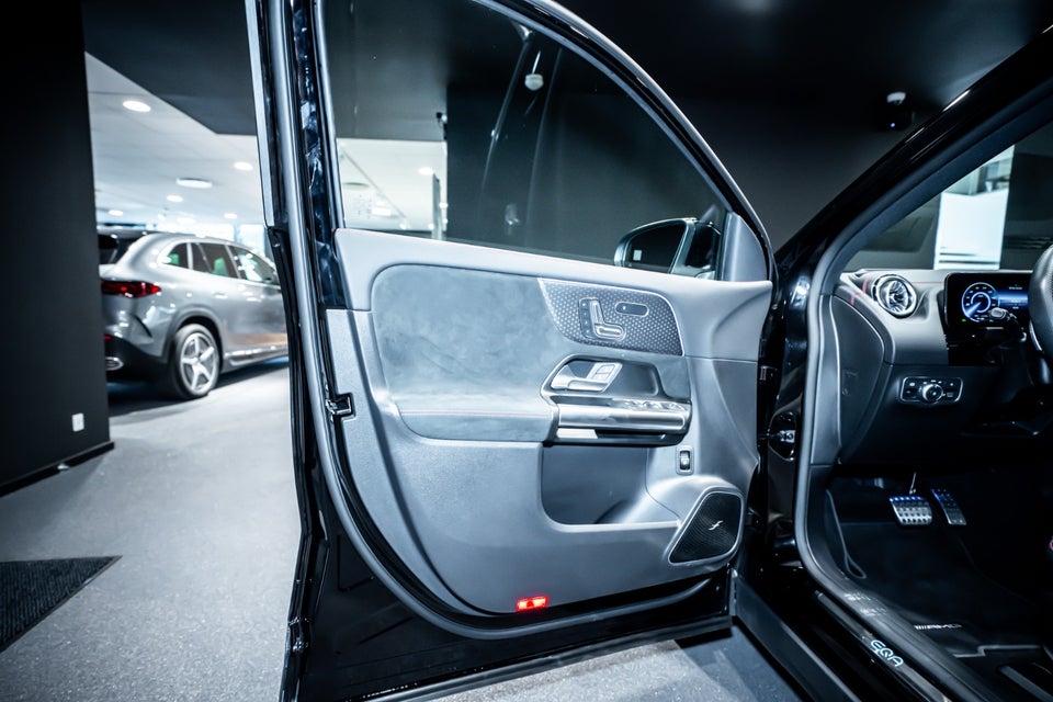 Mercedes EQA250+ AMG Premium 5d