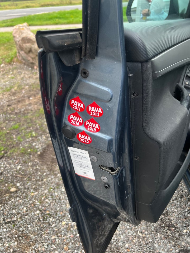 Citroën Grand C4 Picasso 1,6 e-HDi 112 Exclusive E6G 7prs 5d