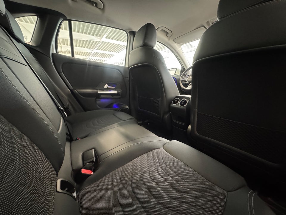 Mercedes EQA250+ Progressive Advance 5d