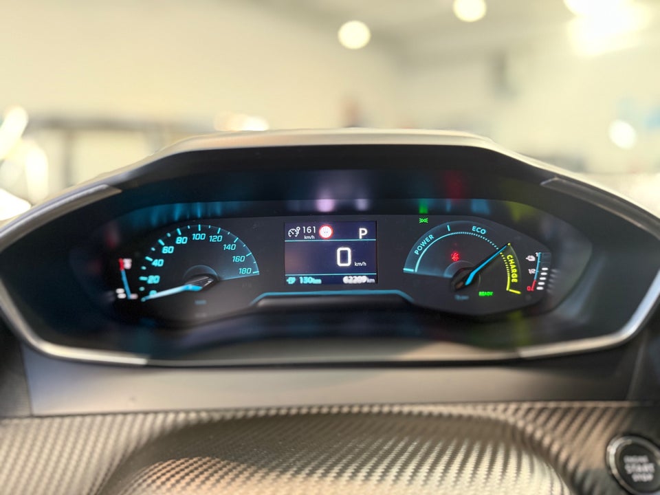 Peugeot e-2008 50 Active Pack 5d