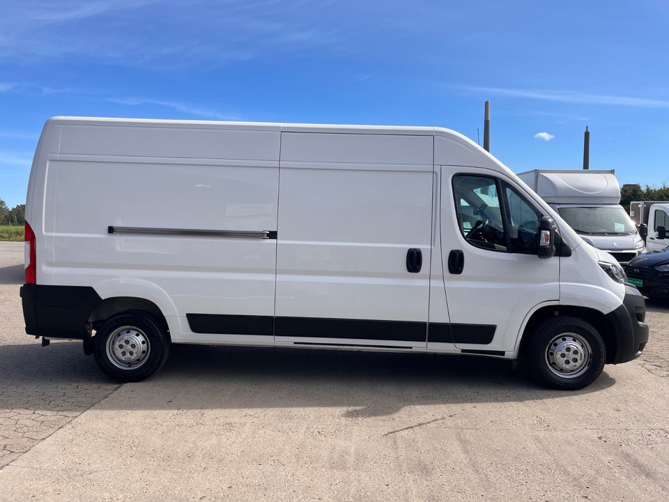 Peugeot Boxer 335 2,2 BlueHDi 165 L3H2 Premium