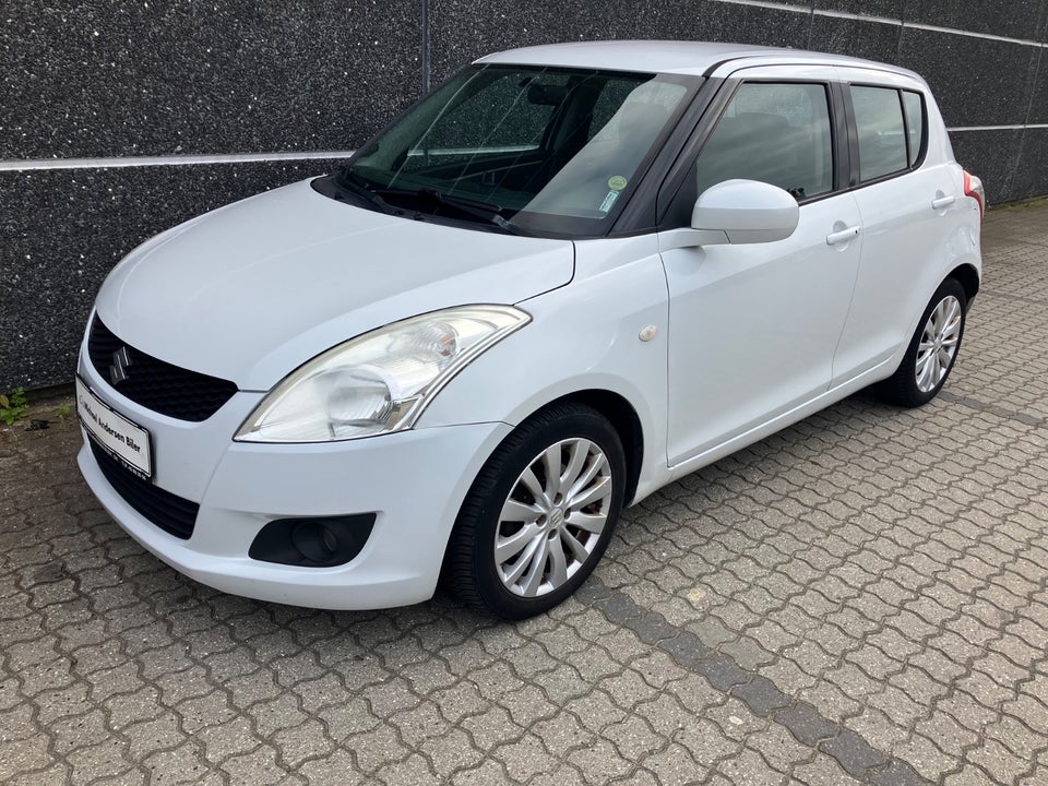 Suzuki Swift 1,2 GL Special 5d