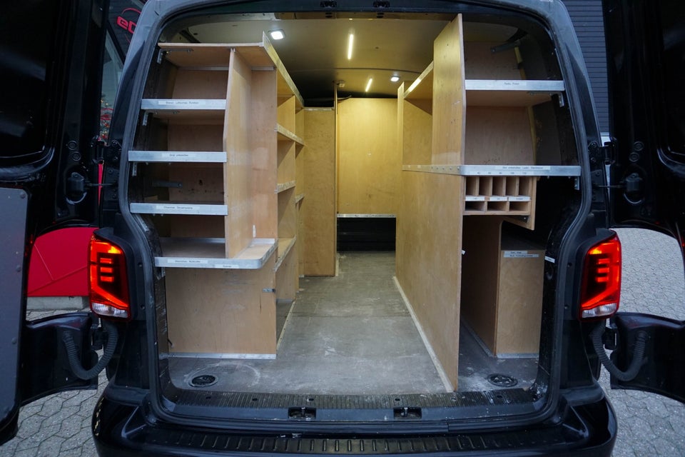 VW Transporter 2,0 TDi 199 Kassevogn DSG 4Motion lang