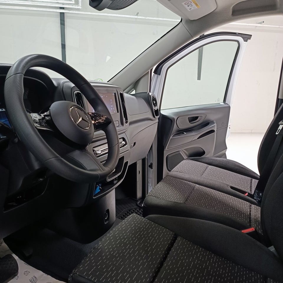 Mercedes Vito 114 2,0 CDi A2 Kassevogn PRO aut. RWD