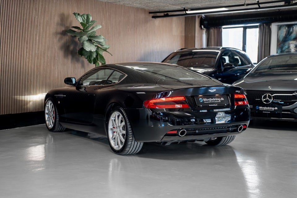 Aston Martin DB9 6,0 Coupé aut. 2d