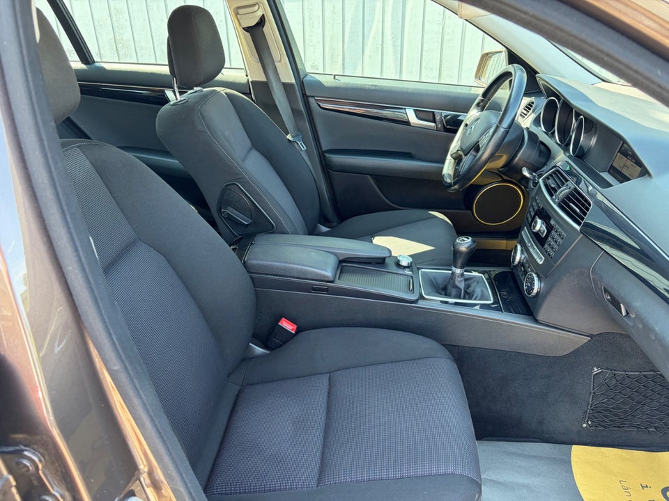 Mercedes C180 2,2 CDi stc. BE 5d