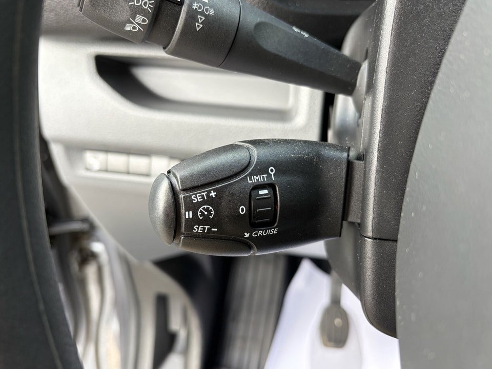 Toyota ProAce Verso 1,5 D 120 Long Combi 9prs 5d