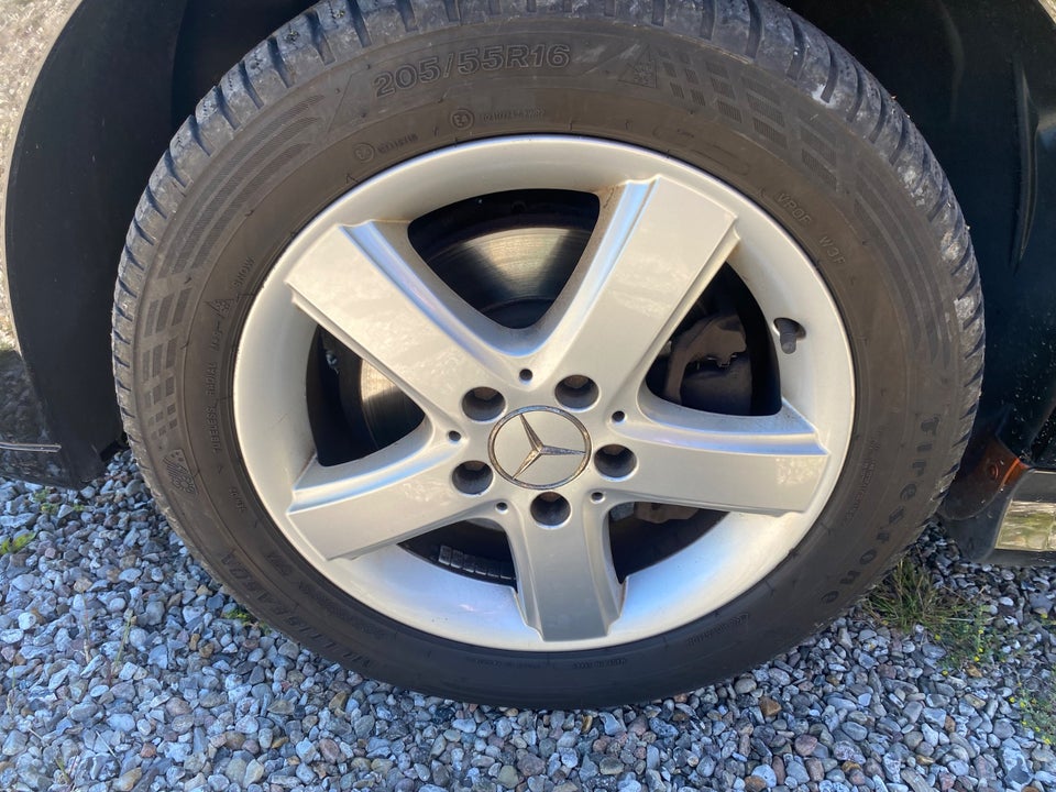 Mercedes B200 2,0  5d