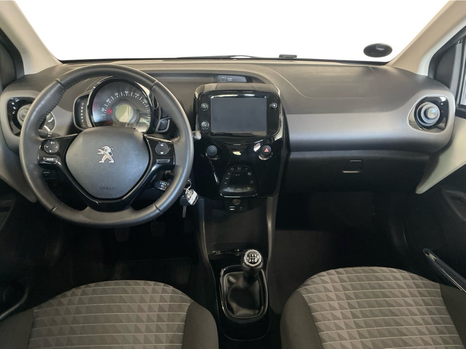 Peugeot 108 1,0 e-VTi 72 Selection 5d