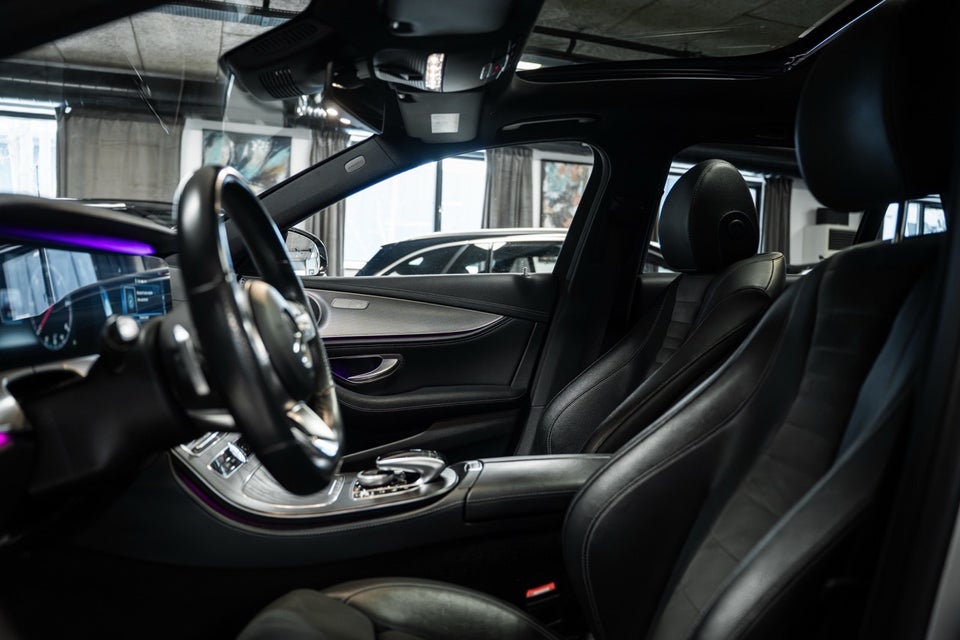 Mercedes E220 d 2,0 aut. 4Matic 4d