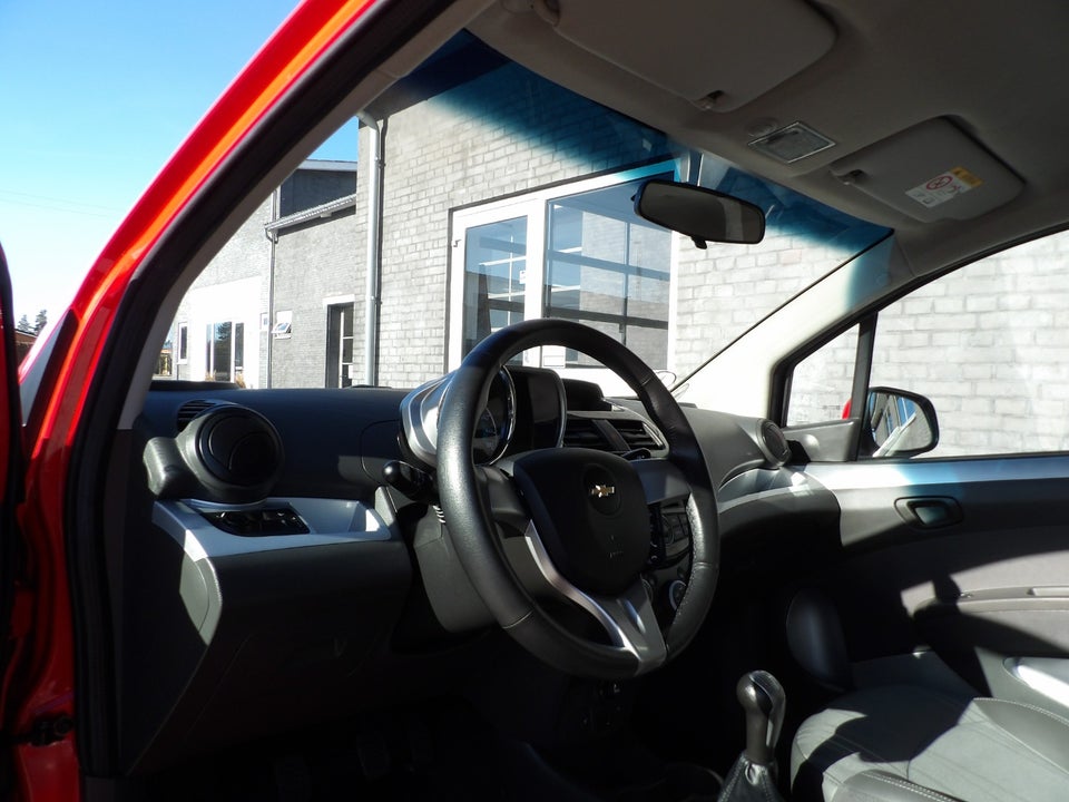 Chevrolet Spark 1,2 LT 5d