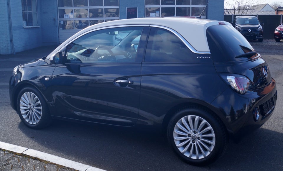 Opel Adam 1,0 T 90 Glam 3d