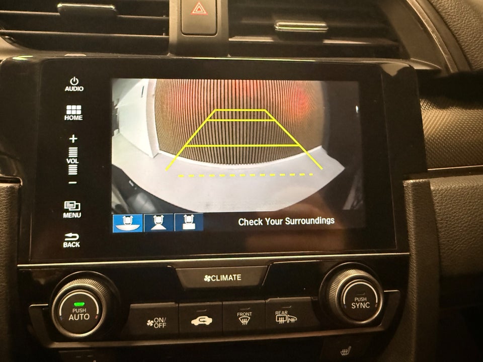 Honda Civic 1,0 VTEC Turbo Elegance CVT 5d