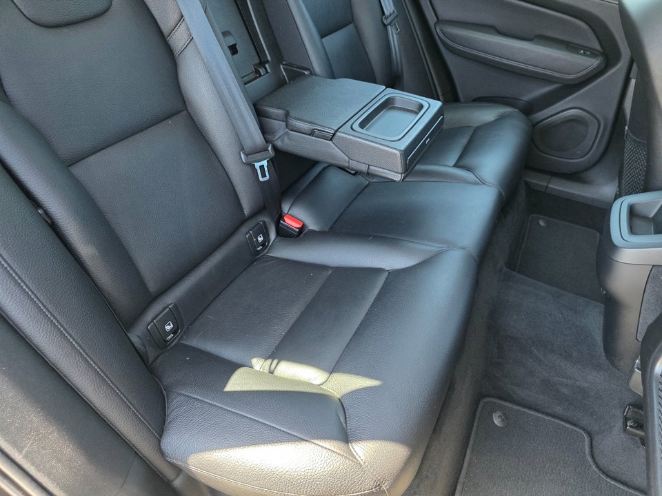 Volvo XC60 2,0 T5 250 Inscription aut. 5d