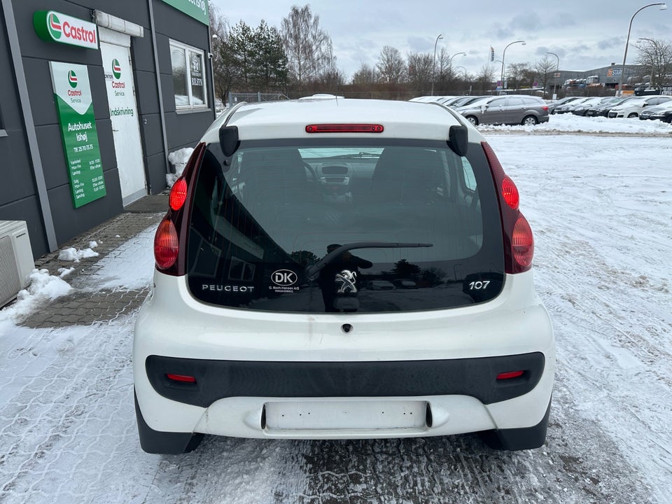 Peugeot 107 1,0 Active 5d