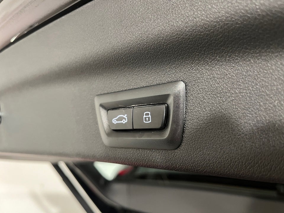 BMW iX1 xDrive30 M-Sport 5d