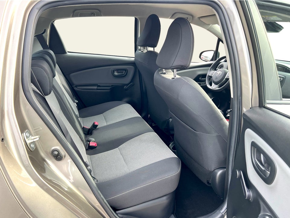 Toyota Yaris 1,5 Hybrid H2 e-CVT 5d