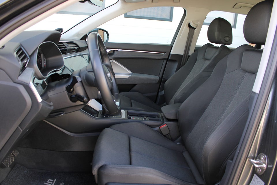 Audi Q3 45 TFSi e S-line plus S-tr. 5d