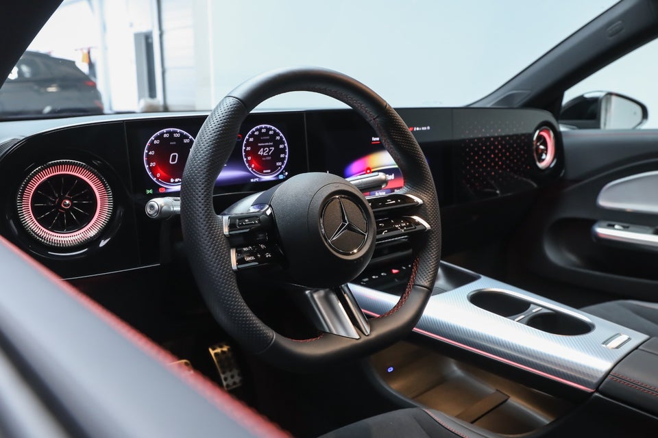 Mercedes CLA250+ EQ AMG Advance Plus 4d