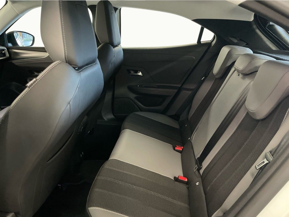 Opel Mokka-e 50 Elegance 5d