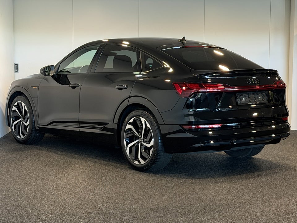Audi e-tron 55 S-line Sportback quattro 5d