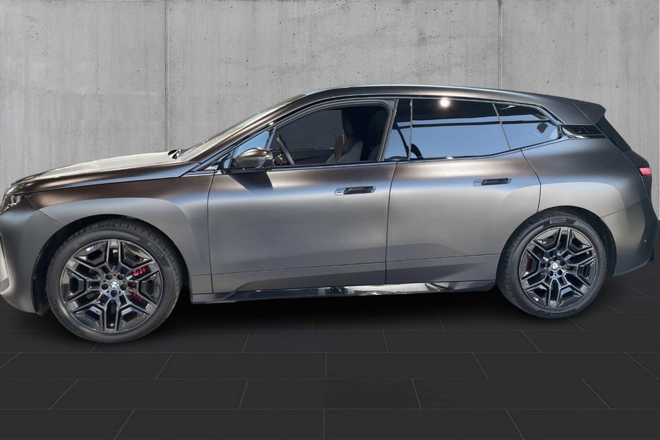 BMW iX xDrive60 M-Sport 5d
