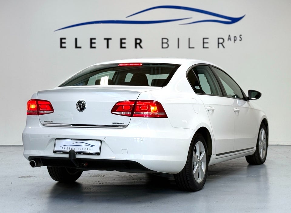 VW Passat 1,6 TDi 105 Trendline BMT 4d