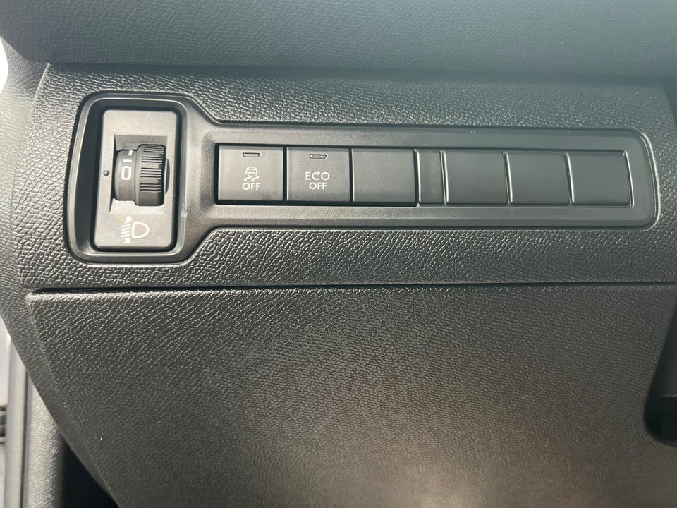 Peugeot 308 1,6 BlueHDi 120 Style SW 5d