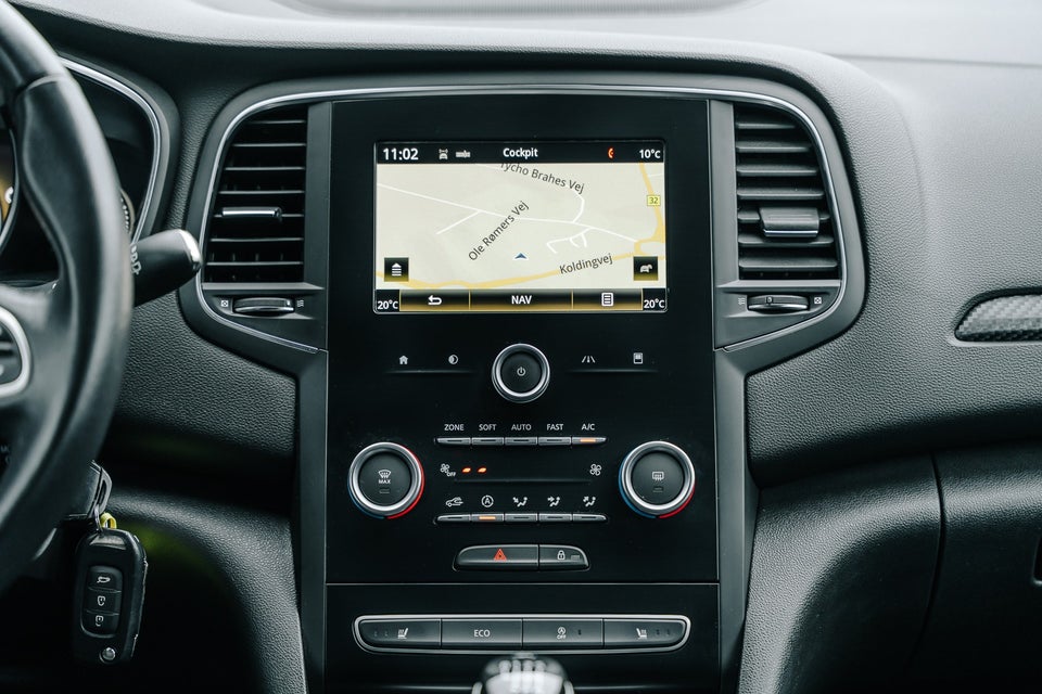 Renault Megane IV 1,2 TCe 100 Zen Sport Tourer 5d