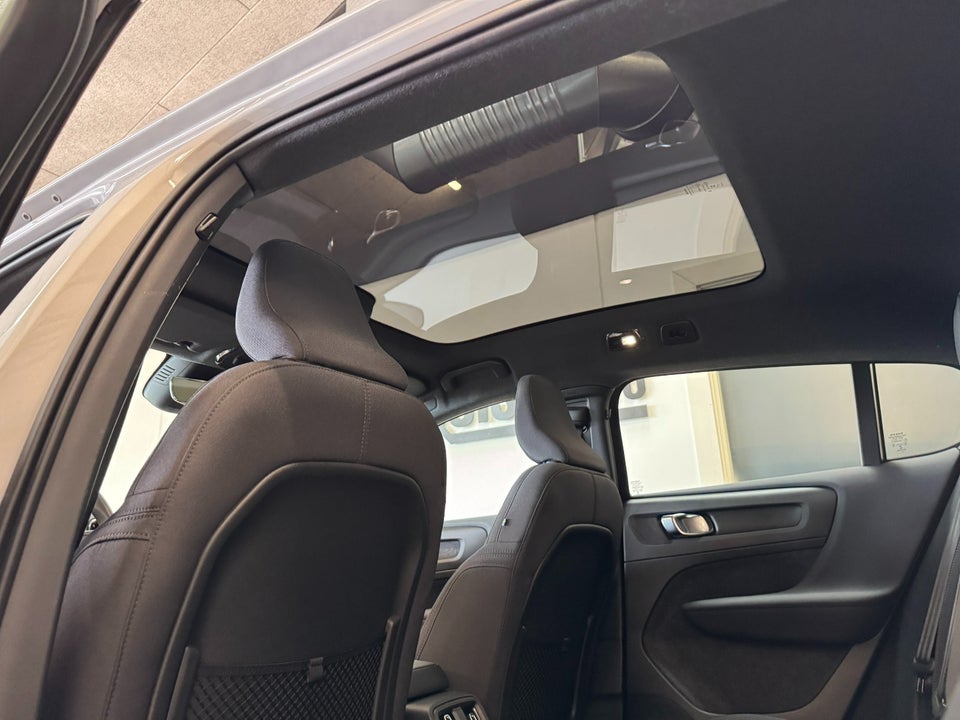 Volvo C40 P6 ReCharge Core 5d