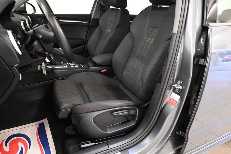 Audi A3 35 TDi S-line Sportback S-tr. 5d