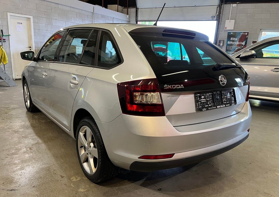 Skoda Rapid 1,2 TSi 105 Ambition Spaceback 5d